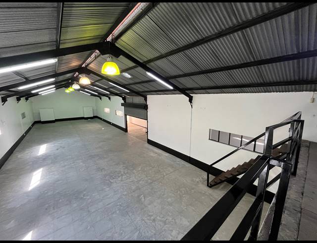 680M² WAREHOUSE TO LET IN SEBENZA